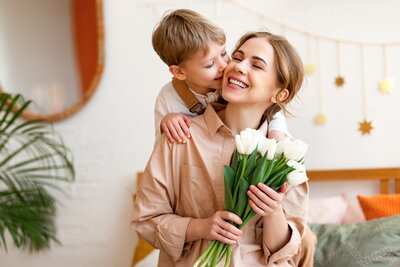 Fête des Mères le 11 mai – Offrez des fleurs et des plantes porteuses de sens